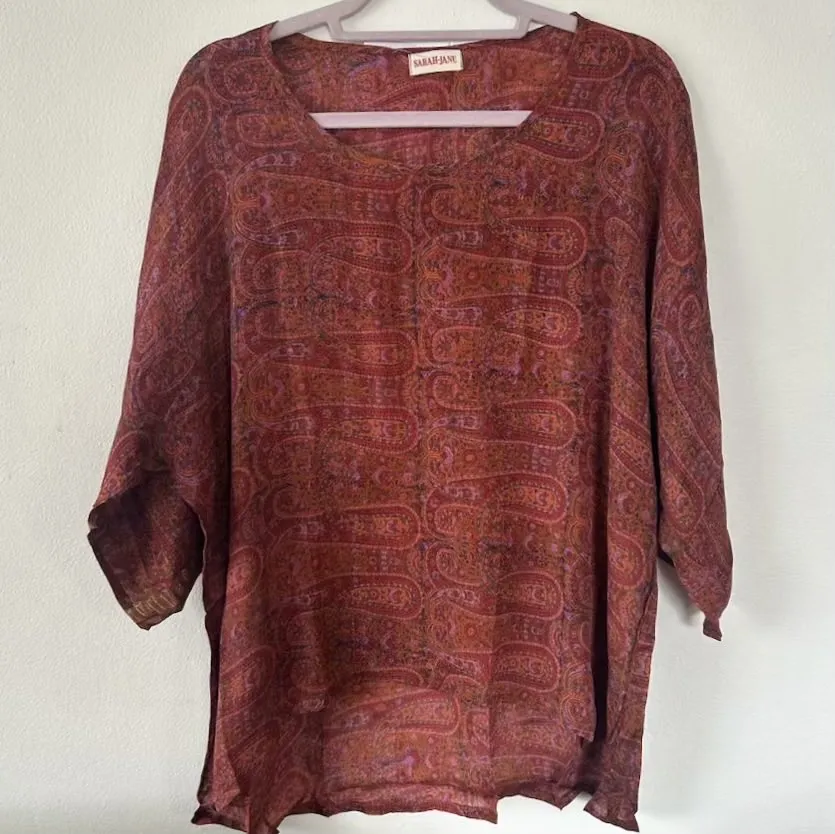21 Silk Top – Paisley