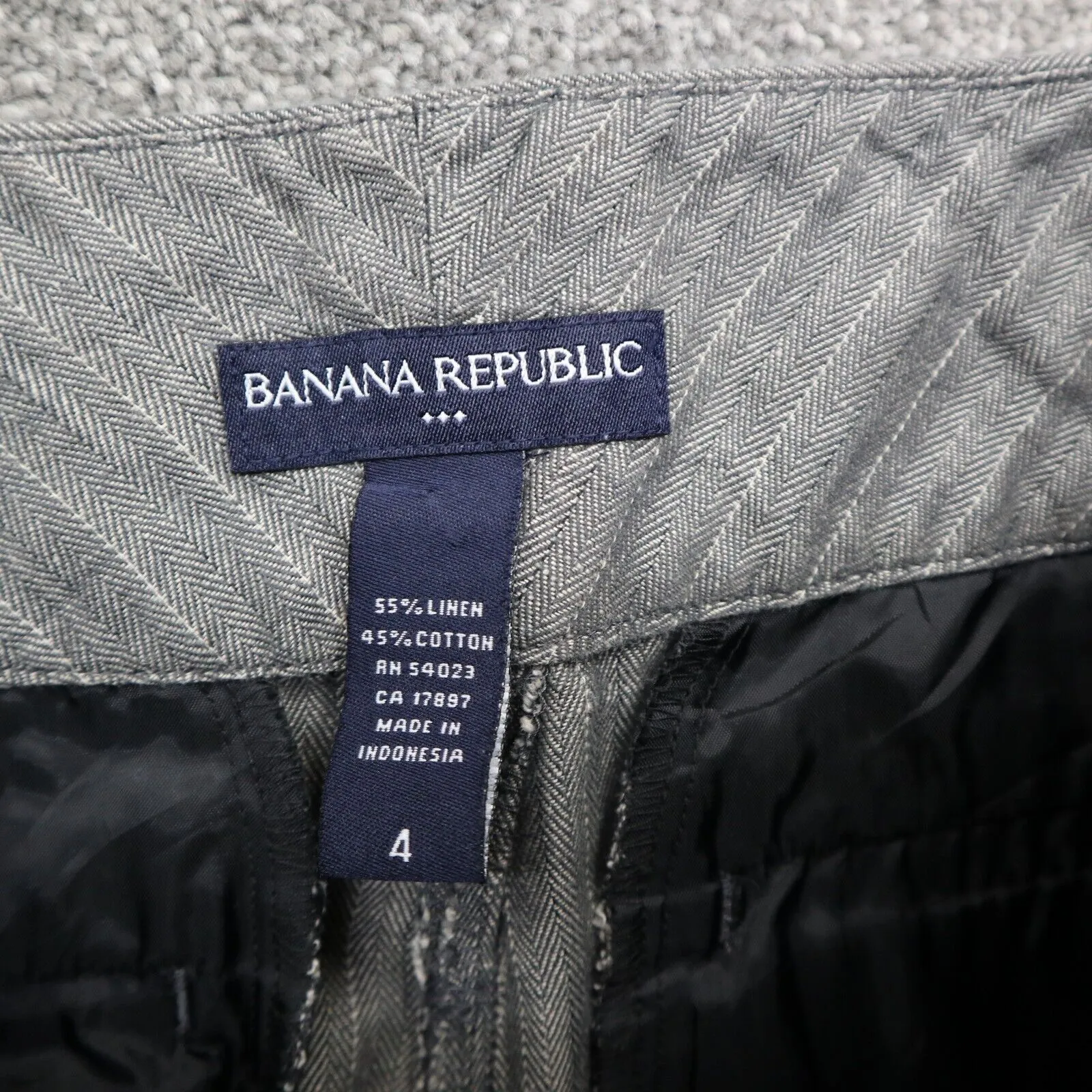Banana Republic Womens Chino Dress Pant Wide Leg Mid Rise Pockets Gray Size 4