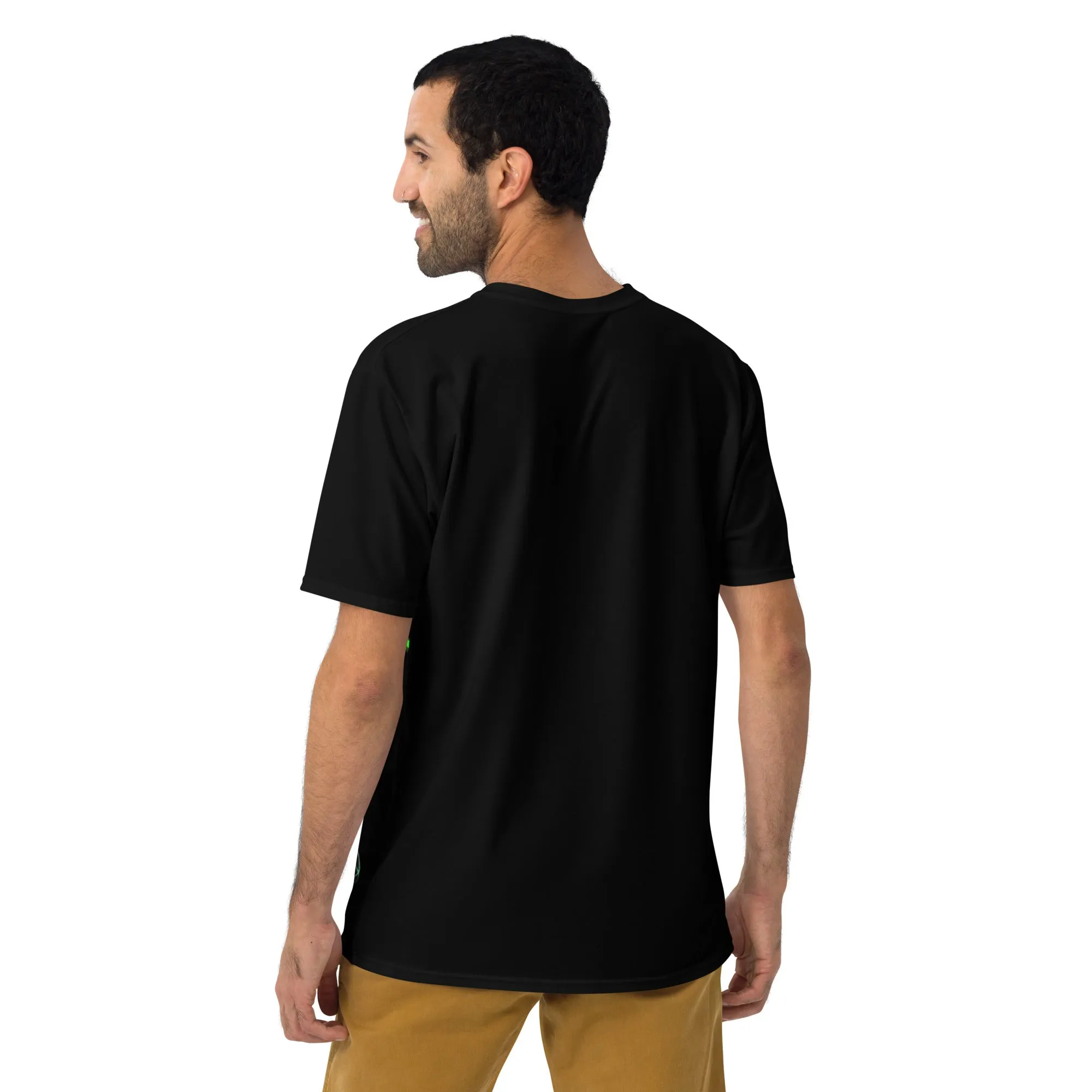CyberWare Assassin V14 - Men's t-shirt