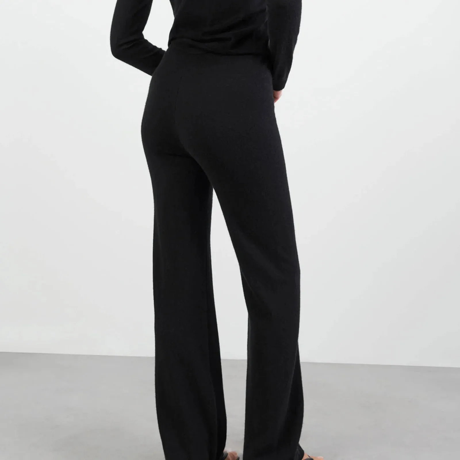 Flared Pants in Black