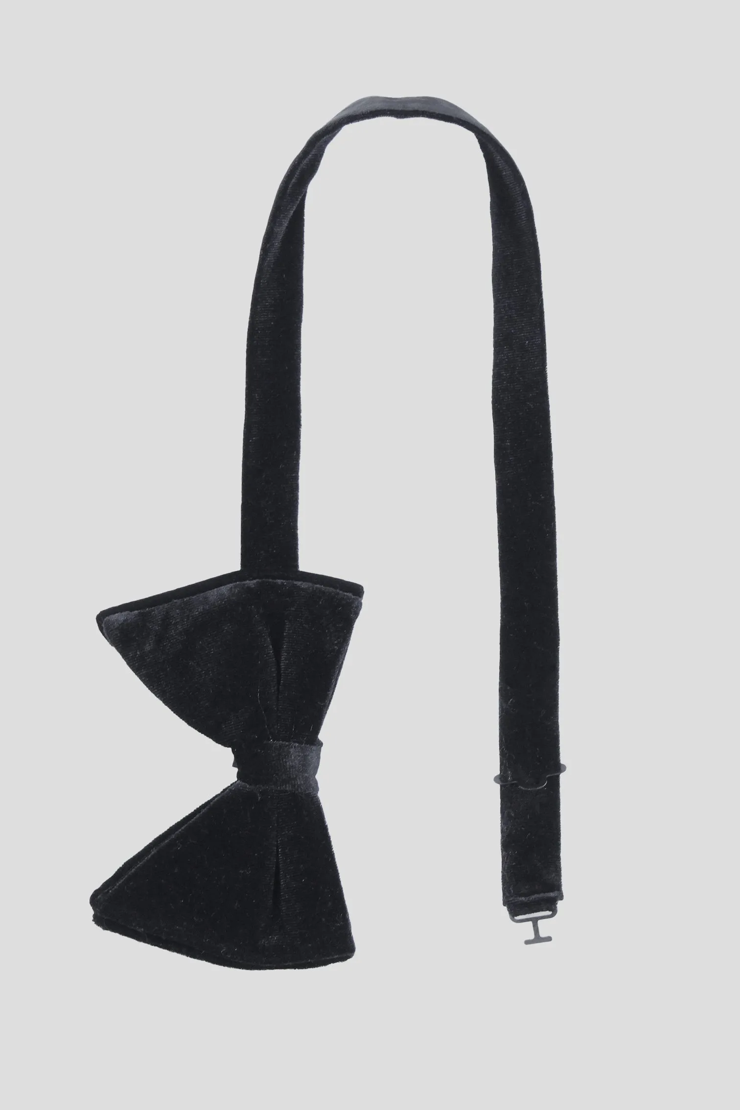 Kingdon Bow Tie and Hank Black