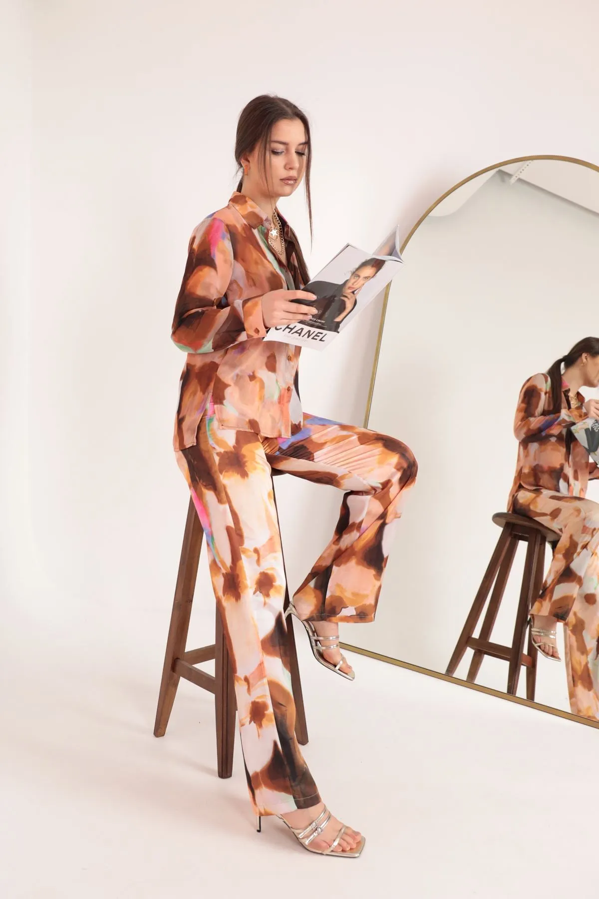 KKT Satin Fabric Watercolor Effect Floral Pattern Women's Trousers-Brown - Merseburg