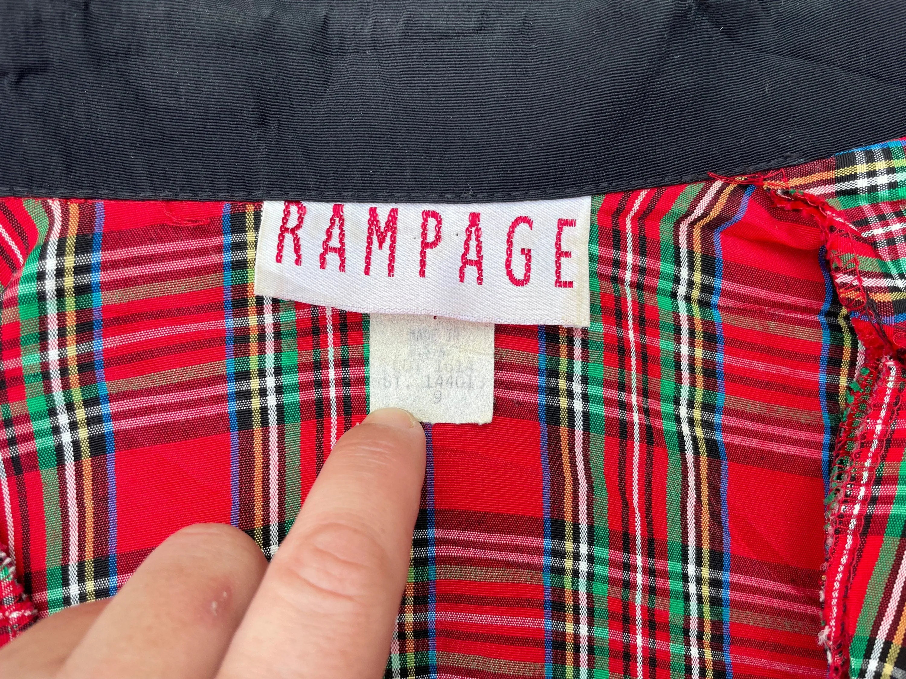 Rampage 1990’s Red Tartan Plaid Double Breasted Button Crop Blazer Jacket