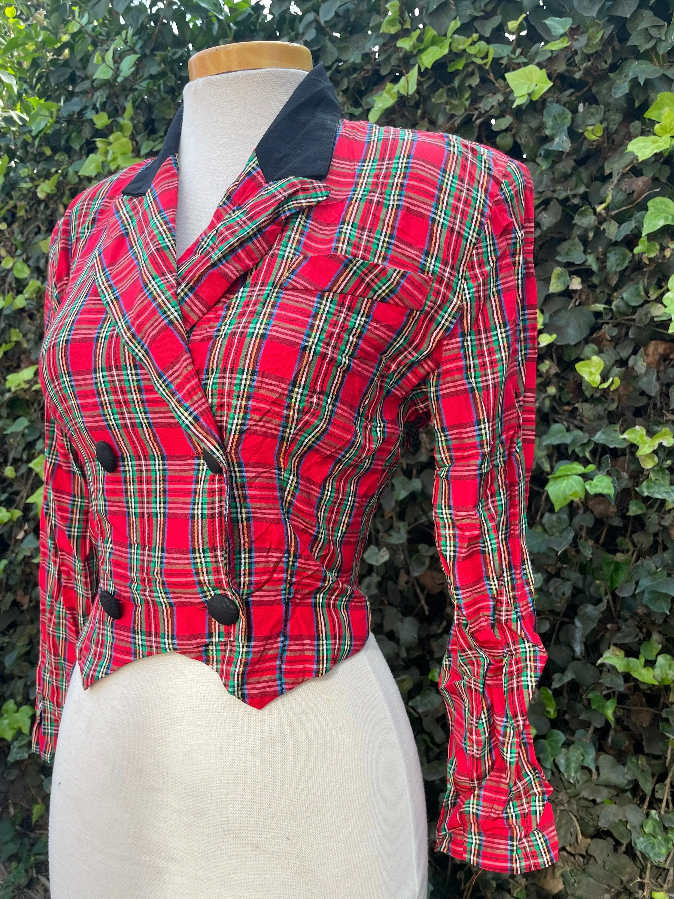 Rampage 1990’s Red Tartan Plaid Double Breasted Button Crop Blazer Jacket