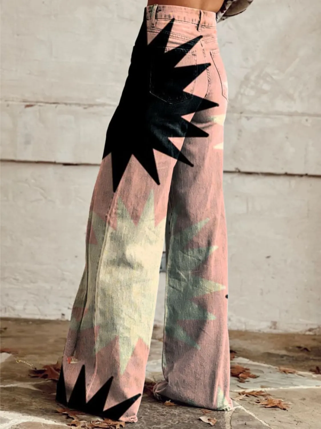 Rayna - Flared Geometry Print Pants