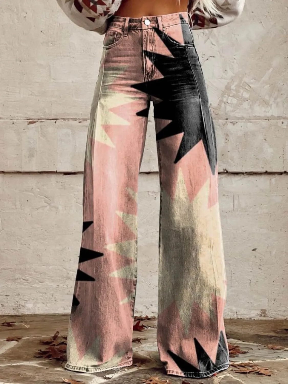 Rayna - Flared Geometry Print Pants