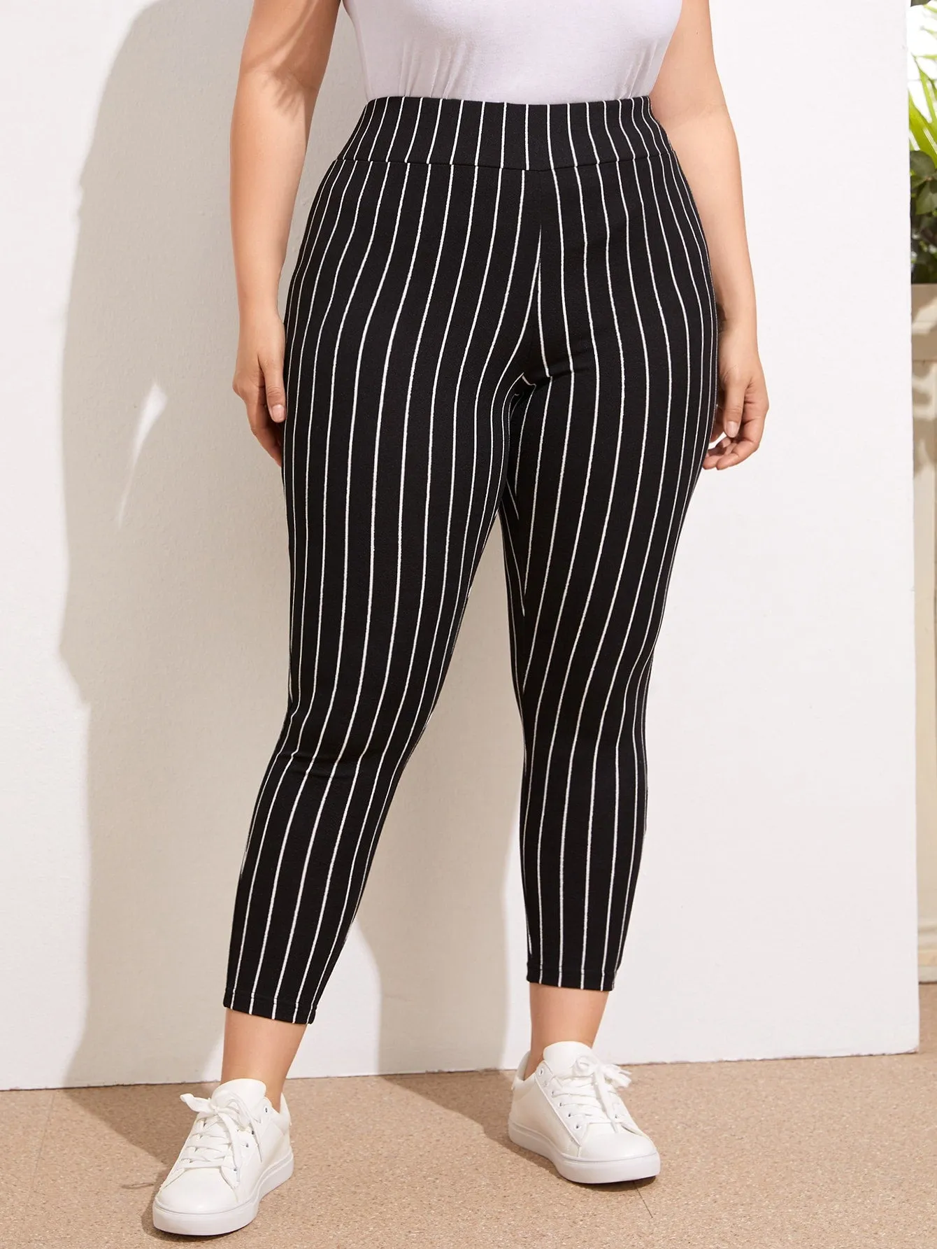 Striped Cropped Plus Size Leggings