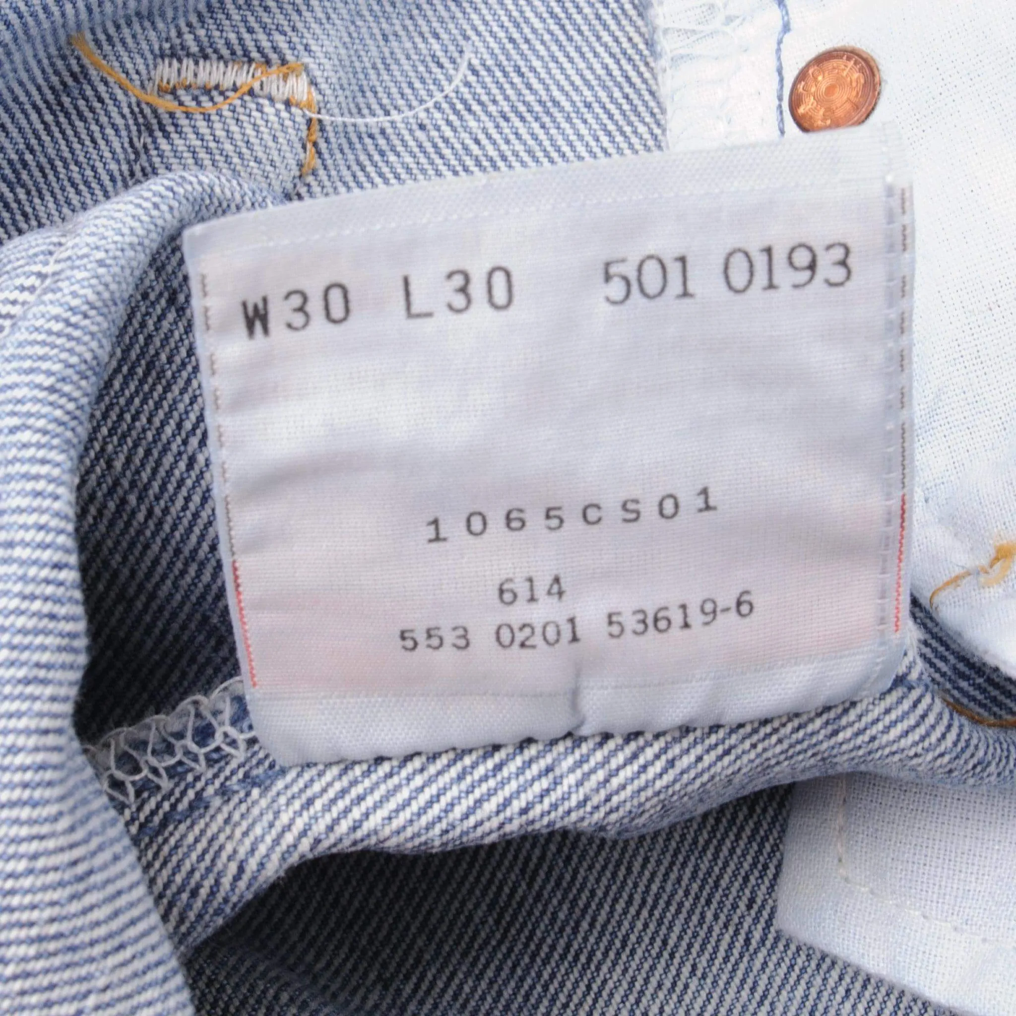 VINTAGE LEVIS 501 PRESHRUNK JEANS 1994 SIZE 30X30 W30 L30 MADE IN USA DEADSTOCK