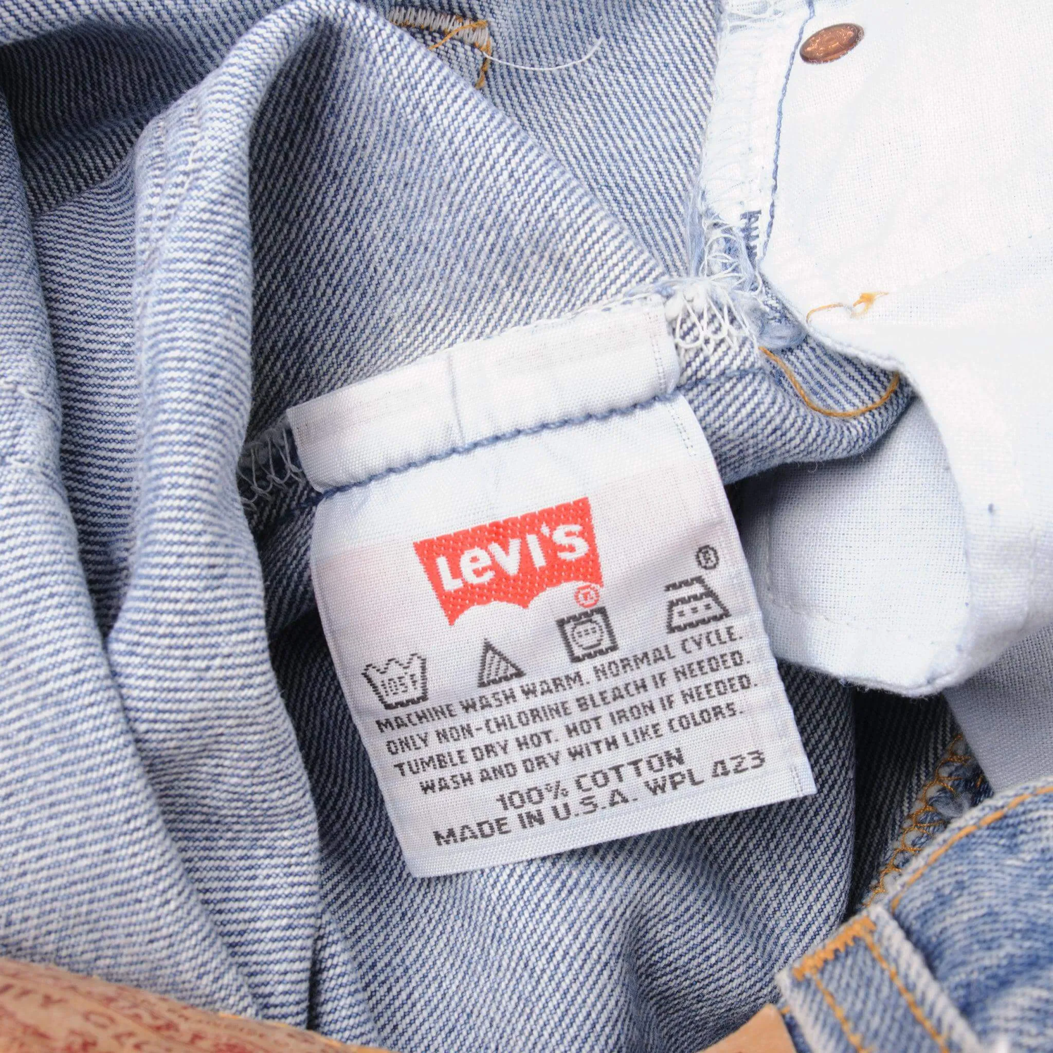 VINTAGE LEVIS 501 PRESHRUNK JEANS 1994 SIZE 30X30 W30 L30 MADE IN USA DEADSTOCK
