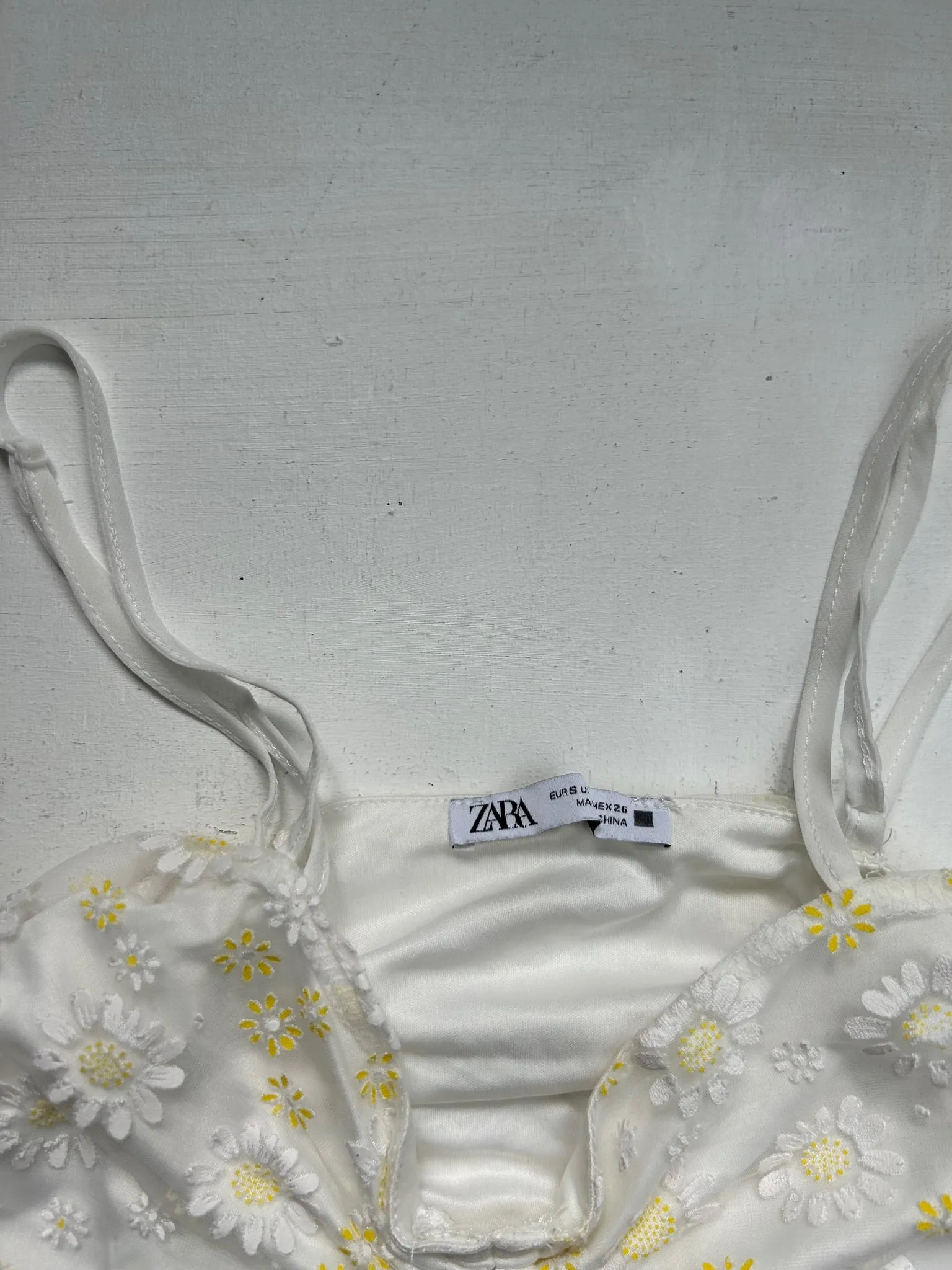 White floral print 90s y2k vintage ruched cami top (S)