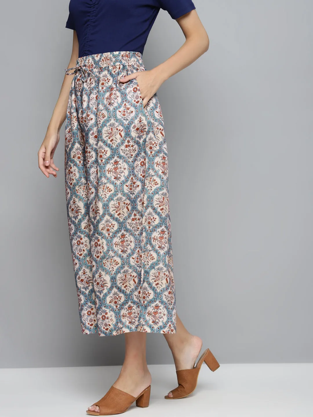 Women Blue & Beige Floral Drawstring