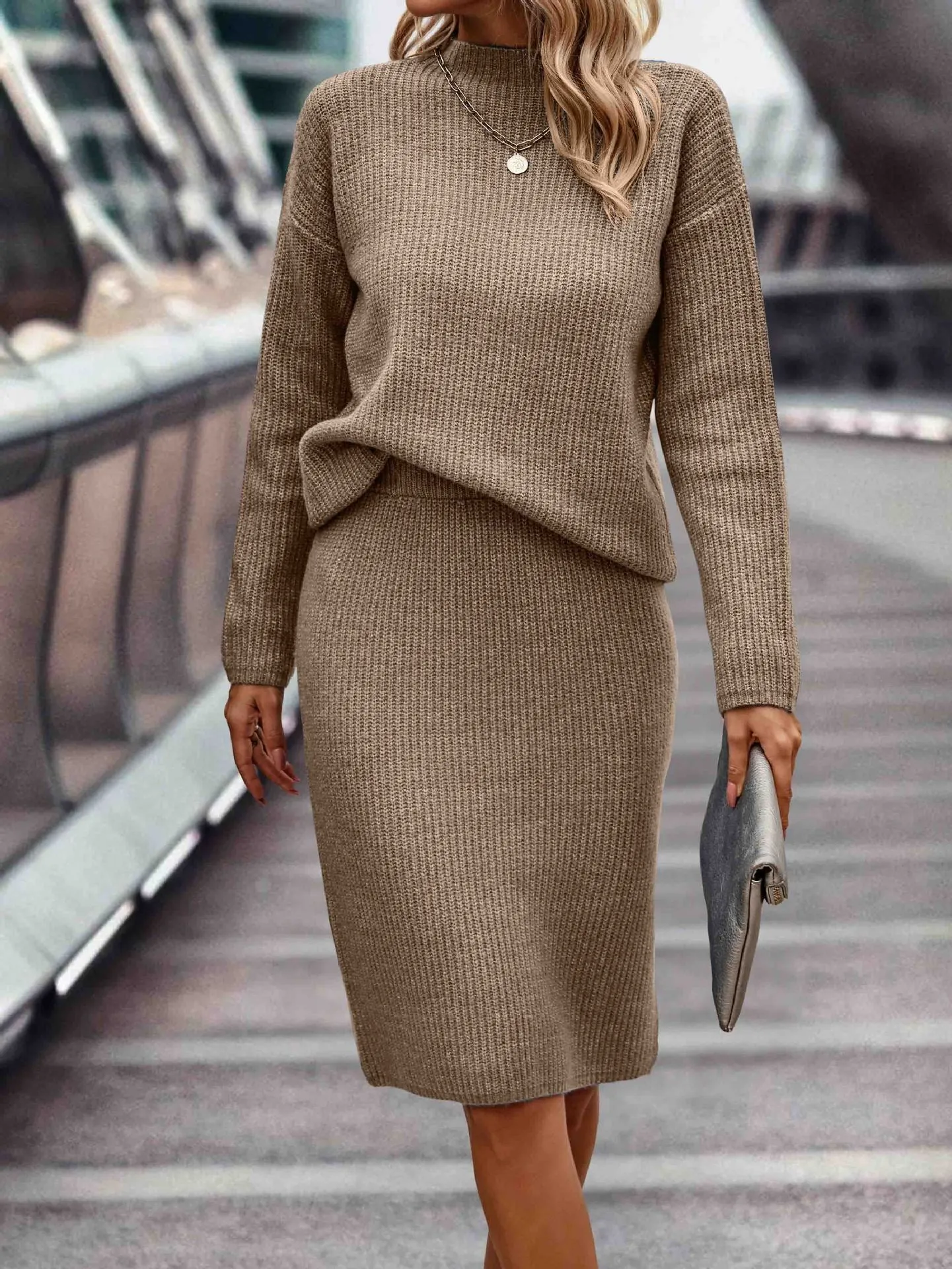 Women's Solid Color Long Sleeve Fashion Mock Sweaters